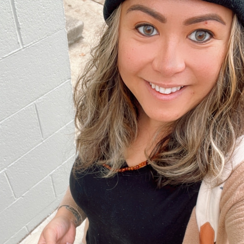 Meet your Posher, Jasmin